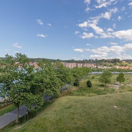 Confort Junto A La Ria De Barakaldo Eksteriør bilde